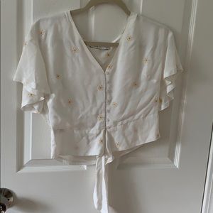 White daisy summer top